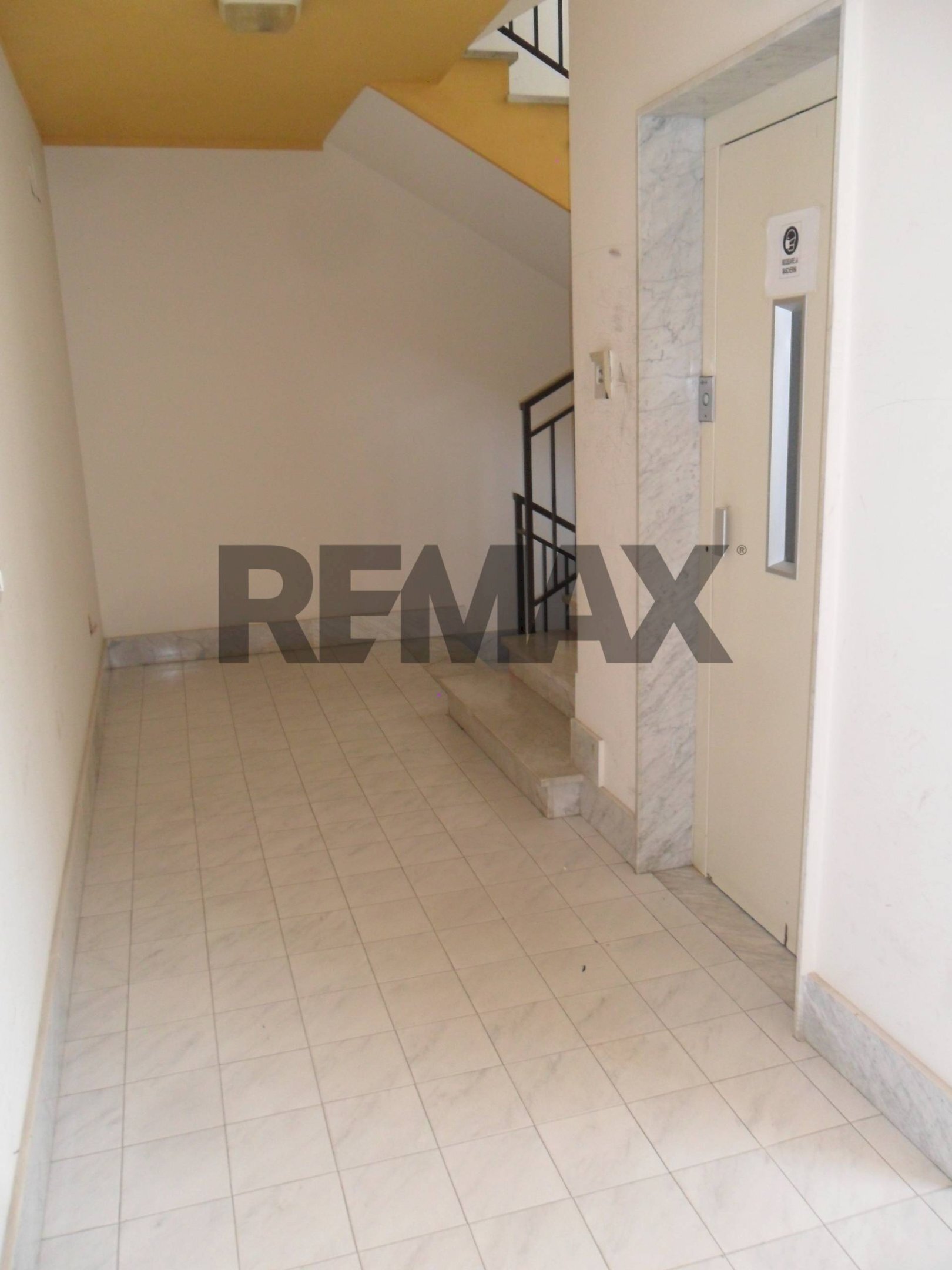Stanza vuota - Appartamento Viale Stefano Candura
22/b, Caltanissetta - foto 3