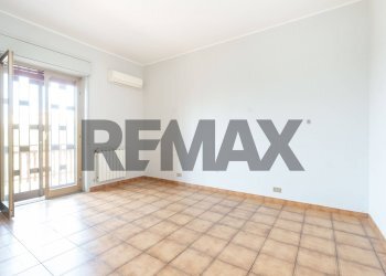 Stanza vuota - Appartamento VIA NIZZETI
 
65, Tremestieri Etneo - foto 15