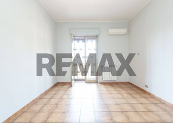 Stanza vuota - Appartamento VIA NIZZETI
 
65, Tremestieri Etneo - foto 16