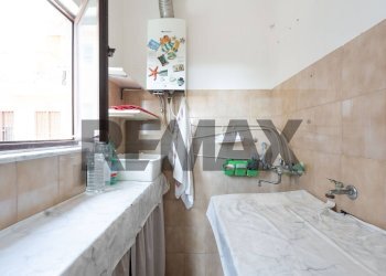 Bagno - Appartamento Via iv Novembre
 
126, Aci Catena - foto 8