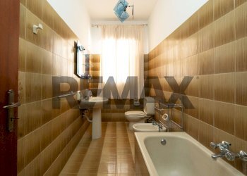 Bagno - Appartamento Via iv Novembre
 
126, Aci Catena - foto 12