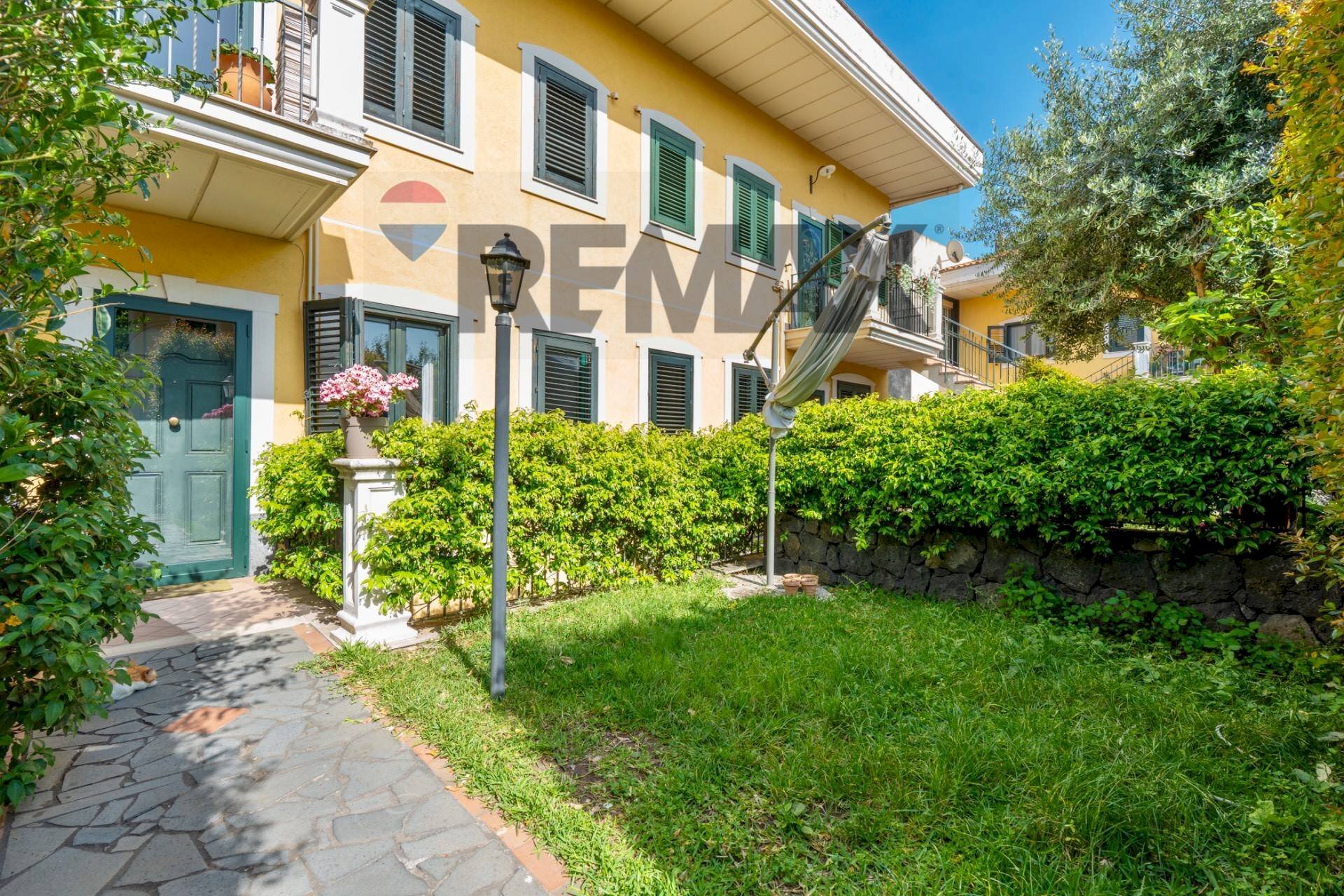 Casa all\'aperto - Casa semi indipendente Via Battiati
32, Aci Bonaccorsi - foto 3