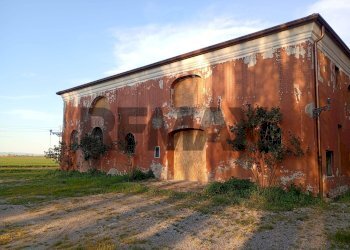 Casa all\'aperto - Stable - Palace VIA ROMA
 
90, Castel d'Ario - photo 12