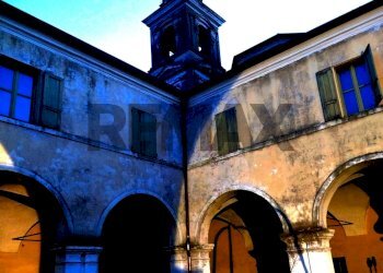 Edificio all\'aperto - Stable - Palace VIA ROMA
 
90, Castel d'Ario - photo 22