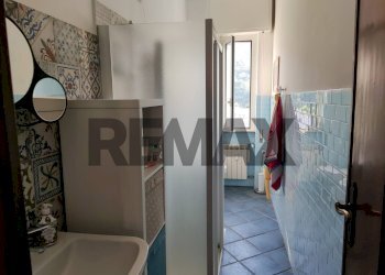 Bagno - Quadrilocale via Crispi  n°19
 
18, Savona - foto 3