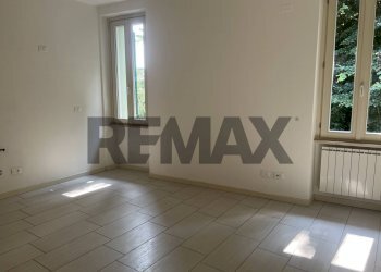 Stanza vuota - Quadrilocale VIA DELLE GRAZIE
 
42, Brescia - foto 8