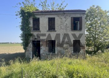 Casa all\'aperto - Rustic Via Giuseppe Mazzini
 
2/B, Calto - photo 1