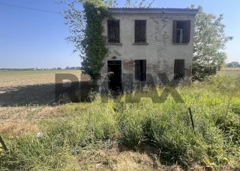 Casa all\'aperto - Rustic Via Giuseppe Mazzini
 
2/B, Calto - photo 2