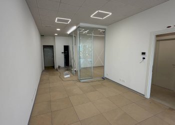 Foto 10 - Office Corso Svizzera
 
185, Torino - photo 10
