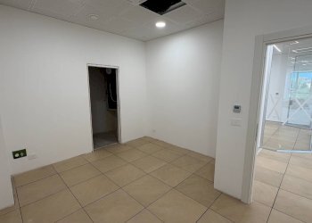 Foto 12 - Office Corso Svizzera
 
185, Torino - photo 12