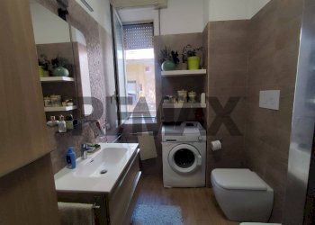 Bagno - Four-room apartment Corso Arnaldo Lucci
 
60, Napoli - photo 18