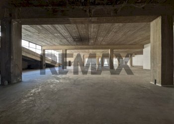 Parcheggio - Magazzino Viale Regione Siciliana Nord Ovest
4769, Palermo - foto 10