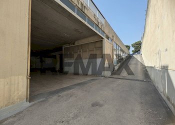 Edificio all\'aperto - Magazzino Viale Regione Siciliana Nord Ovest
4769, Palermo - foto 13