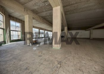 Parcheggio - Magazzino Viale Regione Siciliana Nord Ovest
4769, Palermo - foto 14