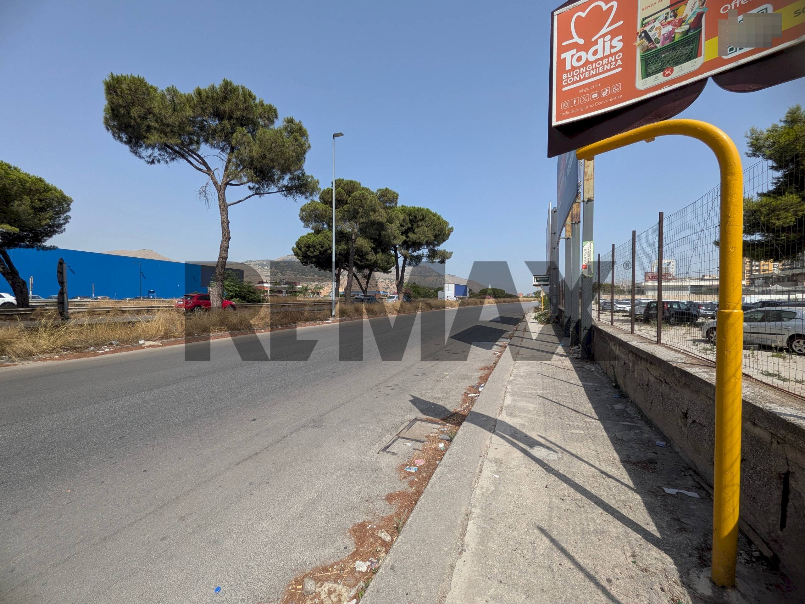 Edificio all\'aperto - Magazzino Viale Regione Siciliana Nord Ovest
4769, Palermo - foto 2