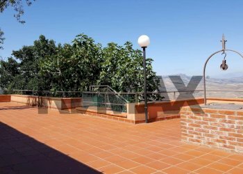 Terrazza - Rustico Contrada Montagna
 
30, Valguarnera Caropepe - foto 11