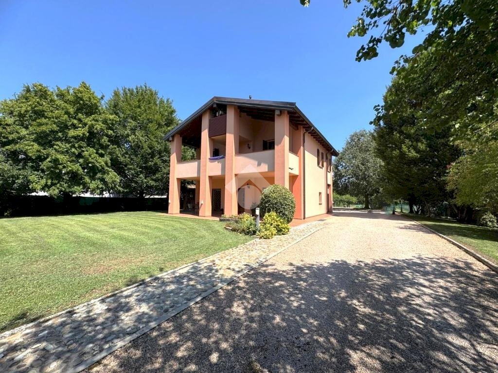 Villa Via Davia, San Giovanni in Persiceto - foto 1