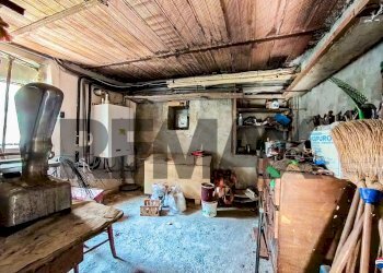Dispensa di stoccaggio - Casa indipendente VIA LAMARMORA
 
6, Trisobbio - foto 15