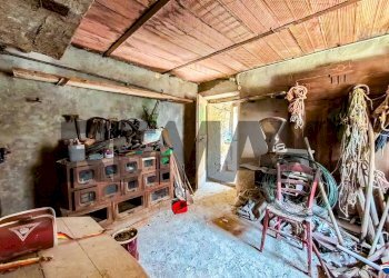 Dispensa di stoccaggio - Casa indipendente VIA LAMARMORA
 
6, Trisobbio - foto 16