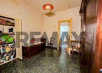Hall / corridoio - Casa indipendente VIA LAMARMORA
 
6, Trisobbio - foto 45