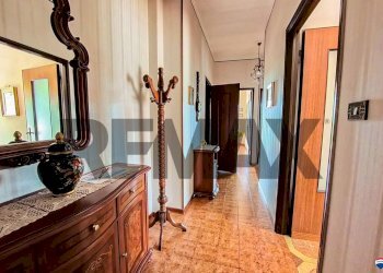 Hall / corridoio - Apartment Via Roma
 
2, Trisobbio - photo 3