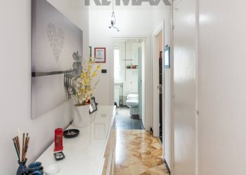 Hall / corridoio - Appartamento Via Bartolomeo Parodi
59, Ceranesi - foto 19