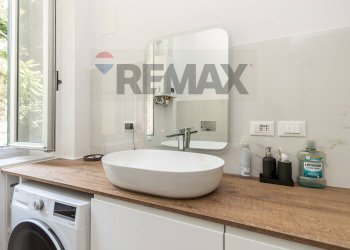 Bagno - Trilocale Via Asilo Davide E Delfina Garbarino
21, Genova - foto 21