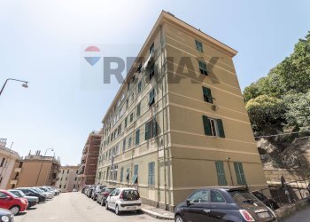 Edificio all\'aperto - Trilocale Via Asilo Davide E Delfina Garbarino
21, Genova - foto 22