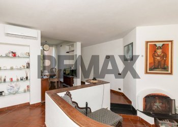 Sala da pranzo - Appartamento Via della Colletta
 
23, Arenzano - foto 42