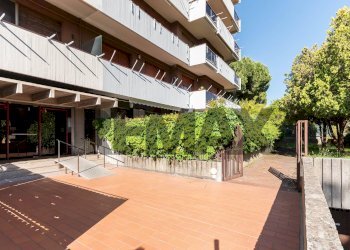 Edificio all\'aperto - Appartamento Via Pian Di Forno
15, Genova - foto 46