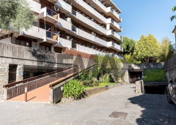 Edificio all\'aperto - Appartamento Via Pian Di Forno
15, Genova - foto 48
