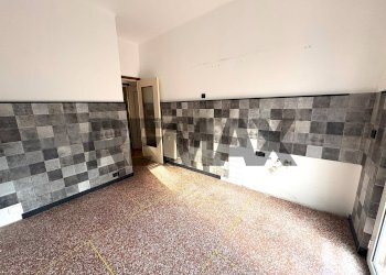 Stanza vuota - Quadrilocale Via Stefanina Moro
 
103, Genova - foto 6