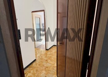 Hall / corridoio - Quadrilocale Via Stefanina Moro
 
103, Genova - foto 26