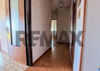Hall / corridoio - Four-room apartment Roma
 
2, Trisobbio - photo 34