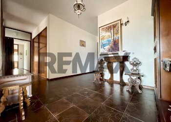 Hall / corridoio - Quadrilocale Via della Vittoria
 
22, Tolmezzo - foto 3