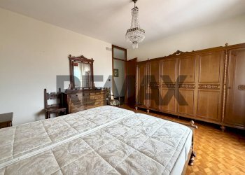 Camera / camera da letto - Quadrilocale Via della Vittoria
 
22, Tolmezzo - foto 14