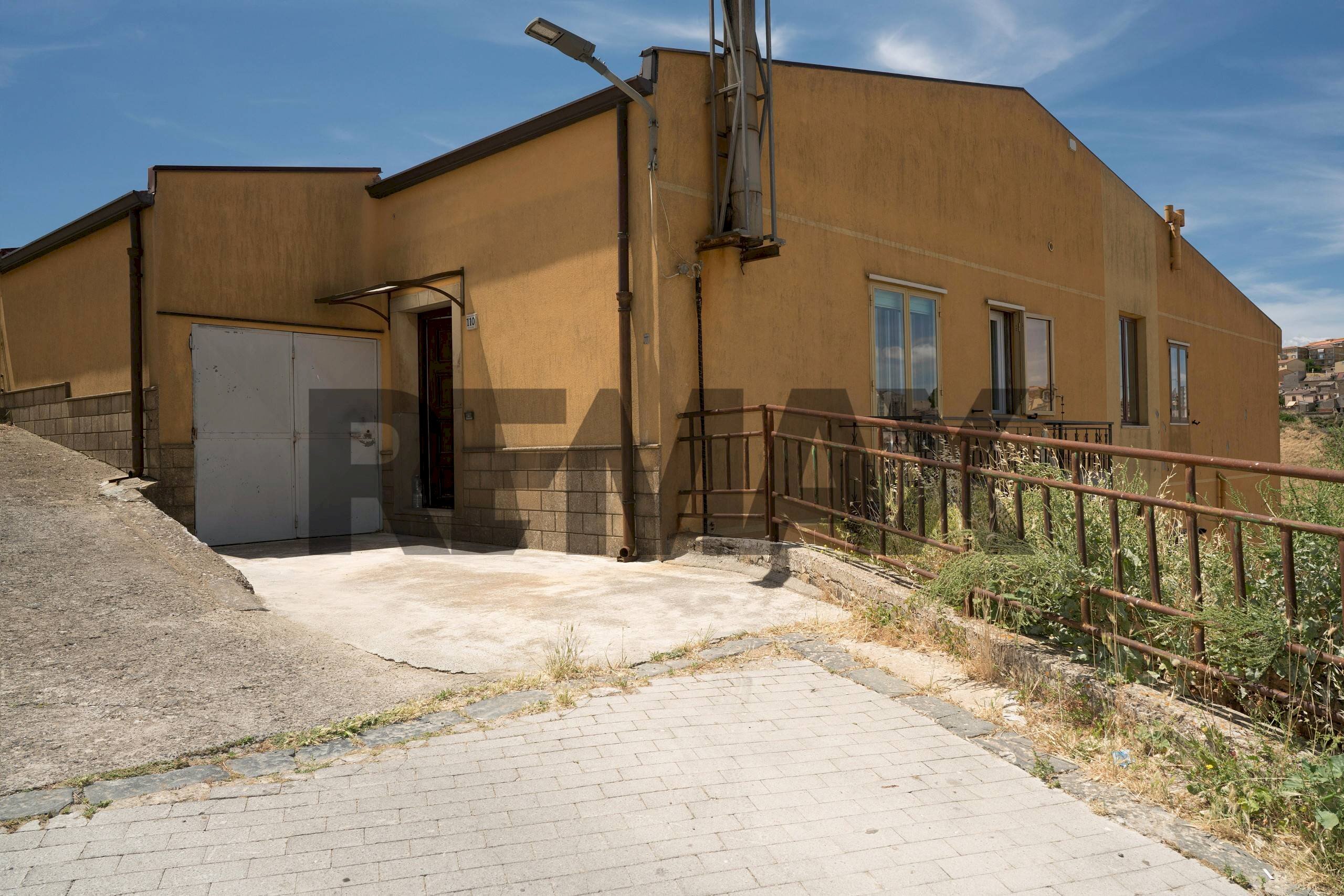 Casa all\'aperto - Apartment Via del vallone
 
110, Enna - photo 1