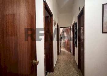 Hall / corridoio - Apartment Via Ragusa
 
8, Partinico - photo 5
