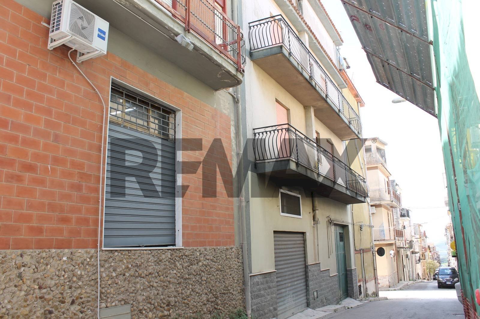Edificio all\'aperto - Independent house Via Leone
20, San Cipirello - photo 2