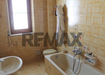 Bagno - Independent house Via Leone
 
20, San Cipirello - photo 30