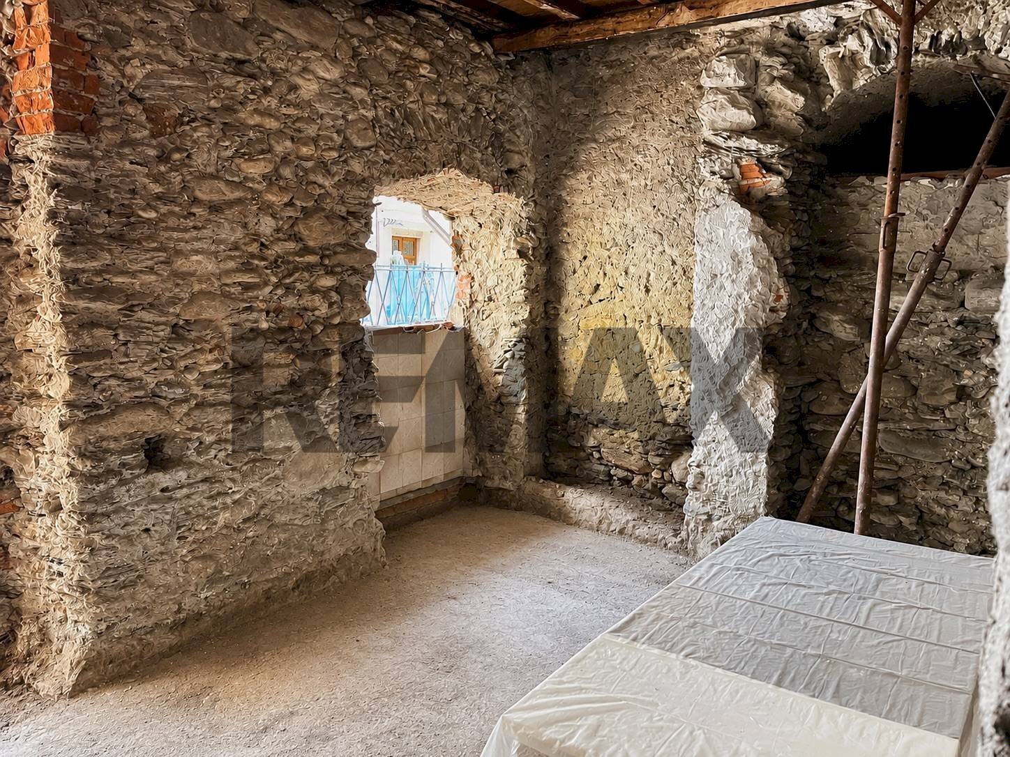 Non correlato - Three-room apartment via galliano
 
85, Massa - photo 1