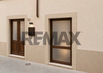 Edificio all\'aperto - Three-room apartment via galliano
 
85, Massa - photo 4
