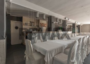Sala da pranzo - Locale Commerciale Viale Virgilio
2, Taranto - foto 36