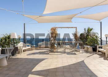 Terrazza - Locale Commerciale Viale Virgilio
2, Taranto - foto 42