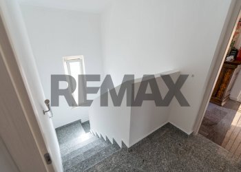 Scale - Villa via Locatelli
 
97, Trescore Balneario - foto 29