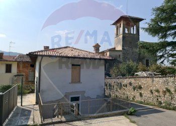 Casa all\'aperto - Independent house via Cesare Battisti, Zandobbio - photo 17