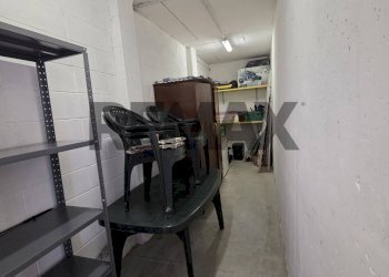 Dispensa di stoccaggio - Bilocale VIA BEATO LUIGI MONZA
 
1, Endine Gaiano - foto 22