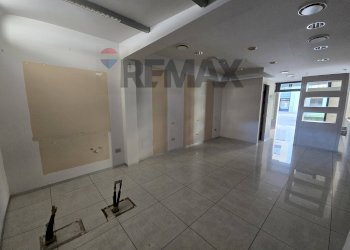 Stanza vuota - Negozio VIA SALVO D'ACQUISTO
91, Trescore Balneario - foto 8