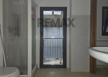 Bagno - Negozio VIA SALVO D'ACQUISTO
91, Trescore Balneario - foto 10