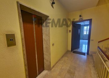 Hall / corridoio - Ufficio PIAZZA CAVOUR
17, Trescore Balneario - foto 9